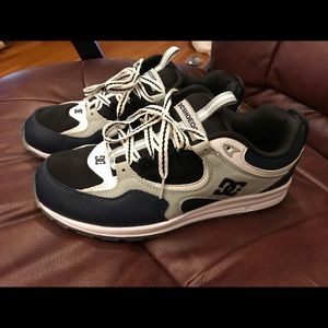 DC Kalis Lite skate shoe